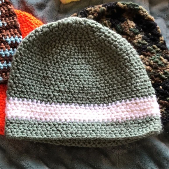 Handwoven beanies!!!❤️❤️ - Picture 5 of 5